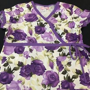 Gorgeous brand new Koi scrub top Large